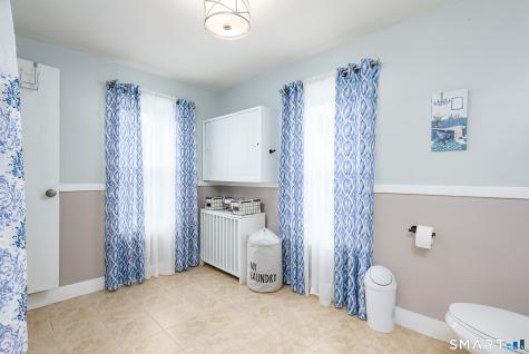 165 Oak Street Manchester CT 06040