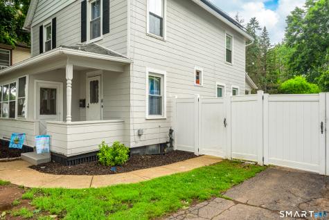 165 Oak Street Manchester CT 06040
