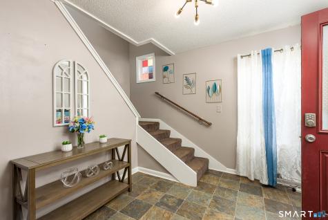 165 Oak Street Manchester CT 06040