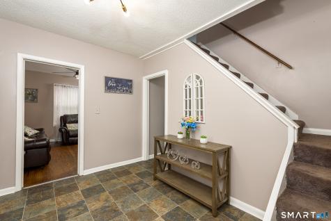 165 Oak Street Manchester CT 06040