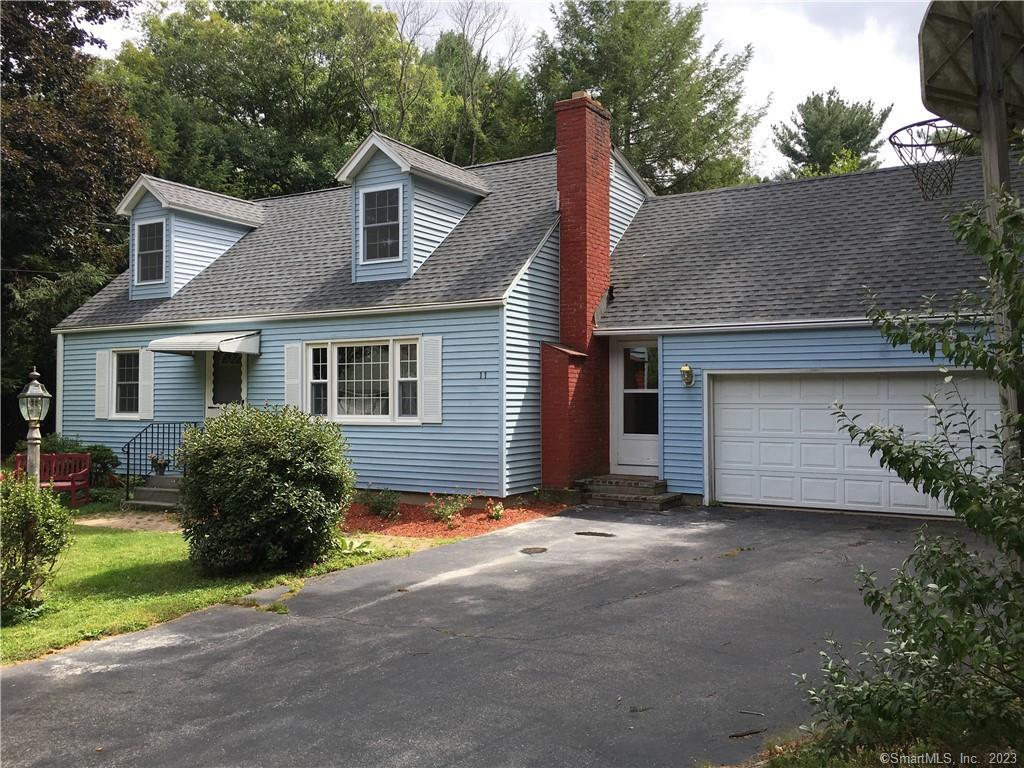 11 Fernwood Road Avon CT 06001