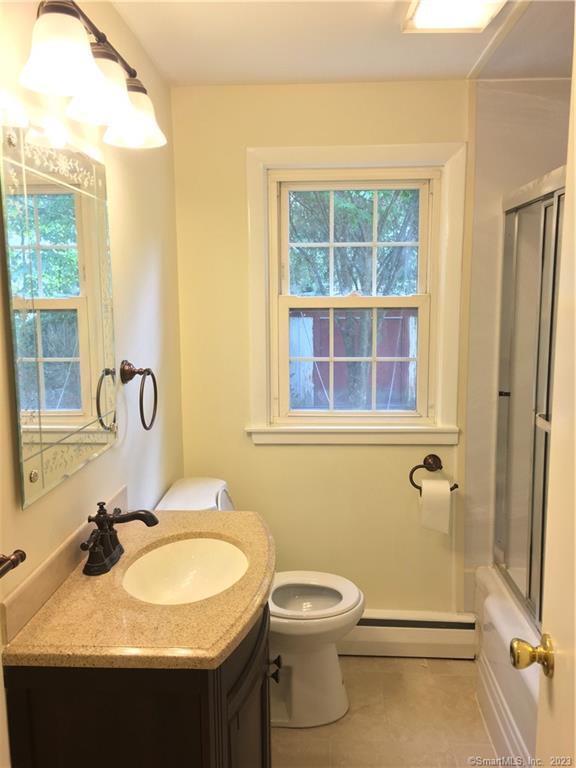 11 Fernwood Road Avon CT 06001