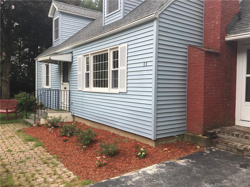 11 Fernwood Road Avon CT 06001
