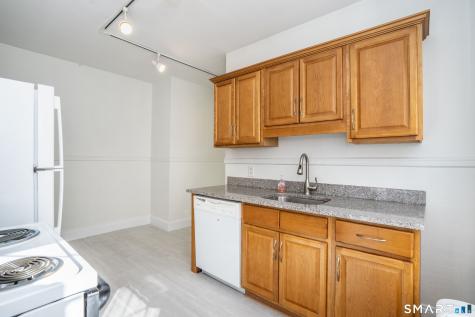 80 Lancaster Road West Hartford CT 06119