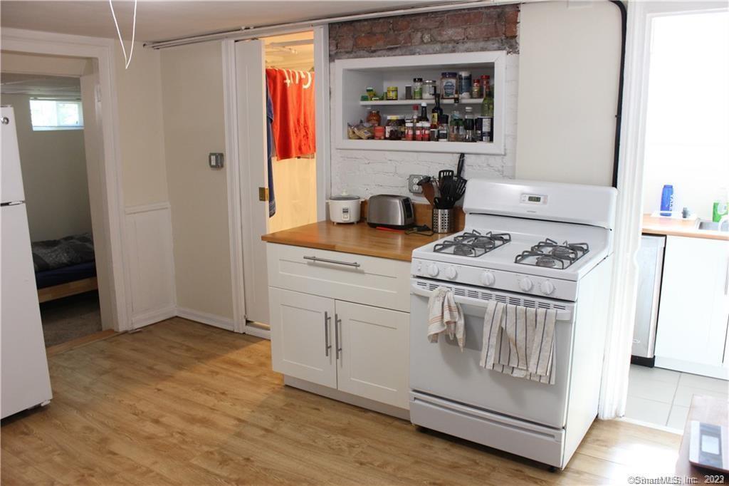 13 Pleasant Street New Haven CT 06511
