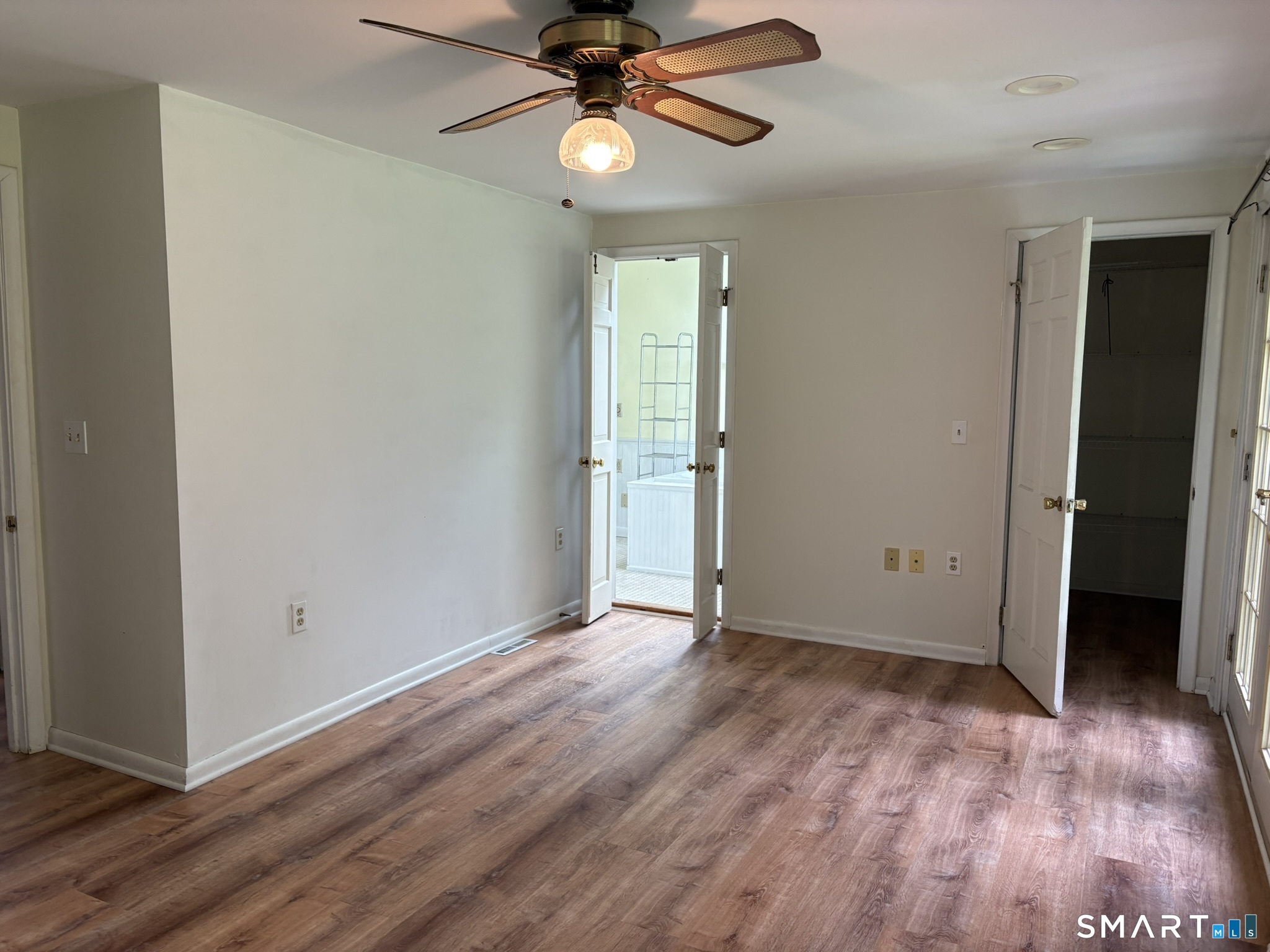 816 Indian Hill Road Orange CT 06477