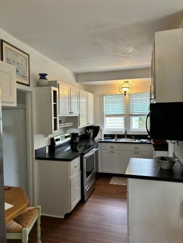 11 Uncas Road East Lyme CT 06357