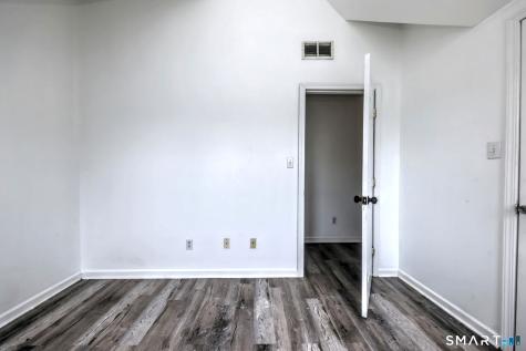 483 Ferry Street New Haven CT 06513