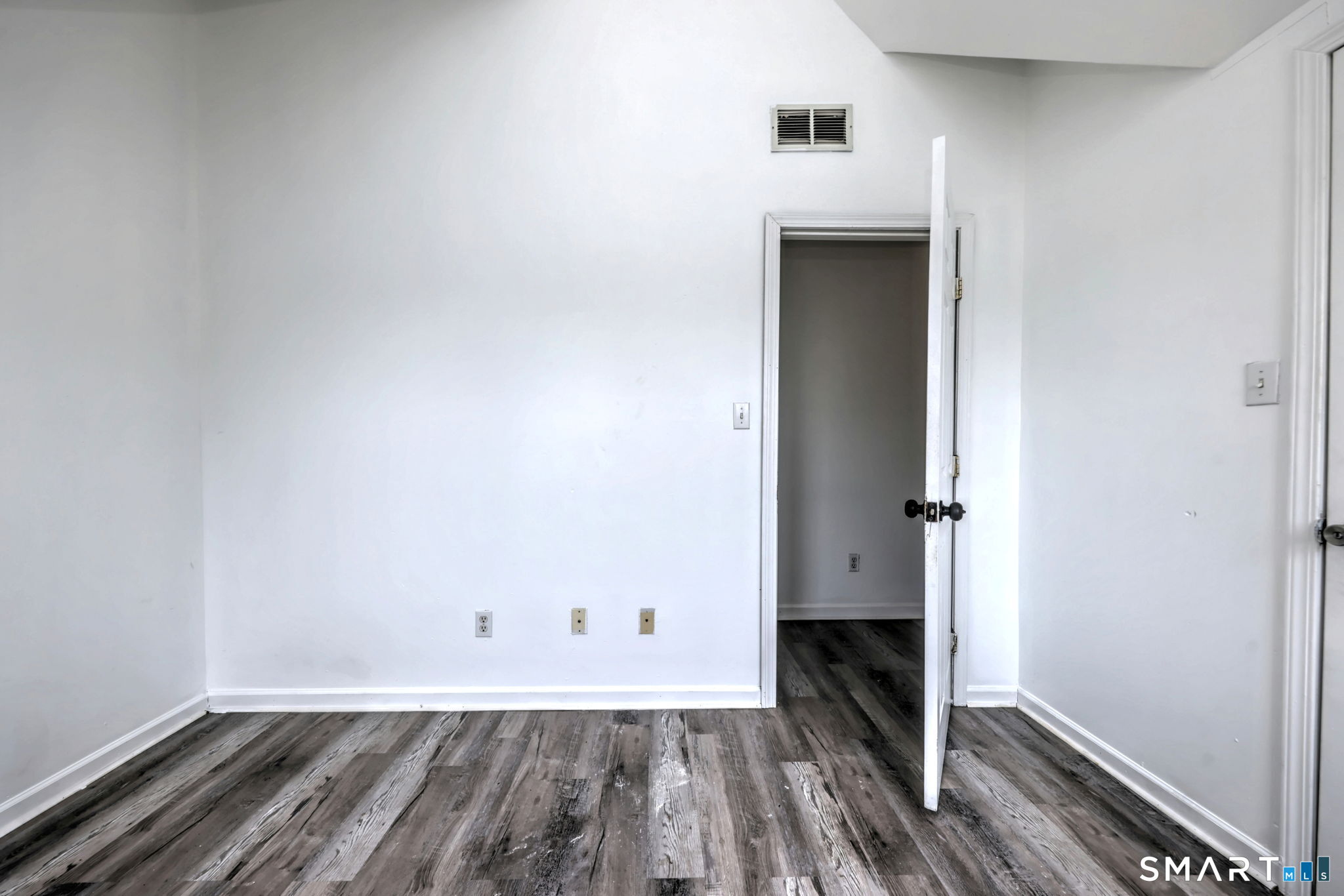483 Ferry Street New Haven CT 06513