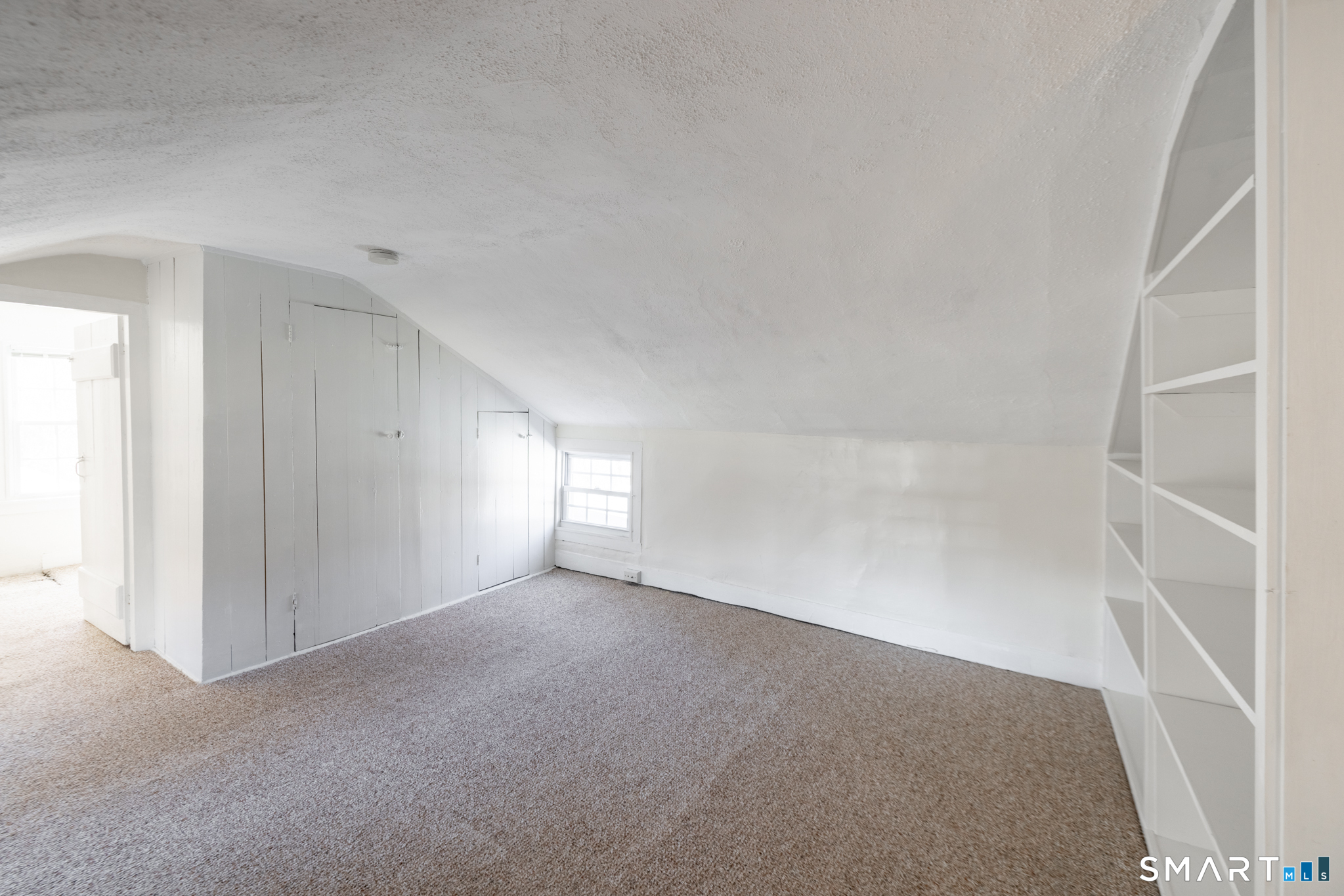 1187 Mount Carmel Avenue North Haven CT 06518