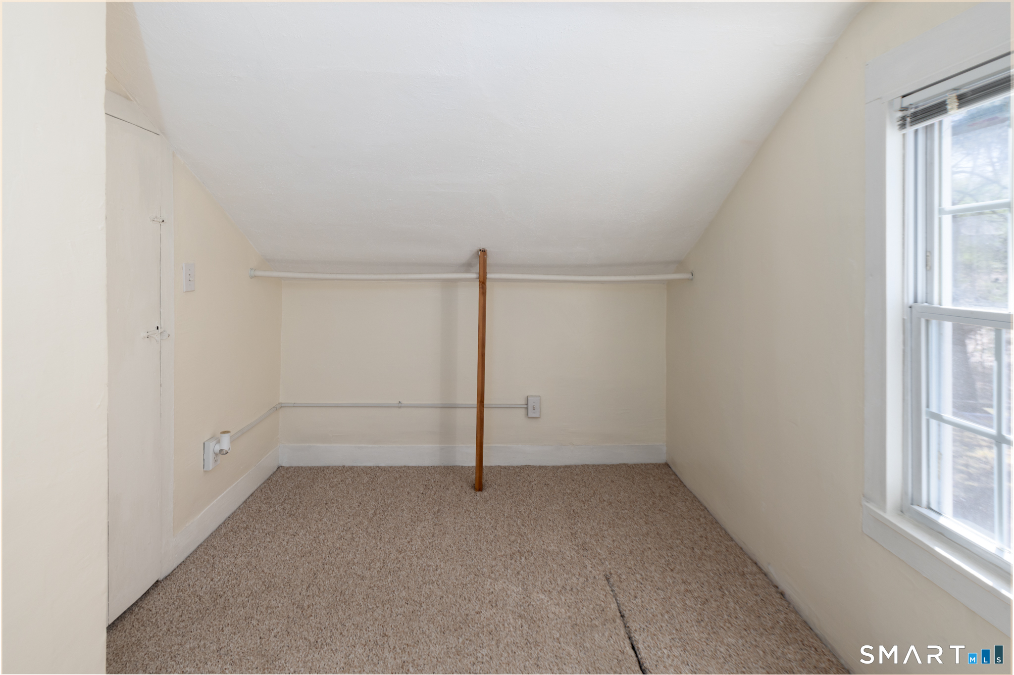 1187 Mount Carmel Avenue North Haven CT 06518