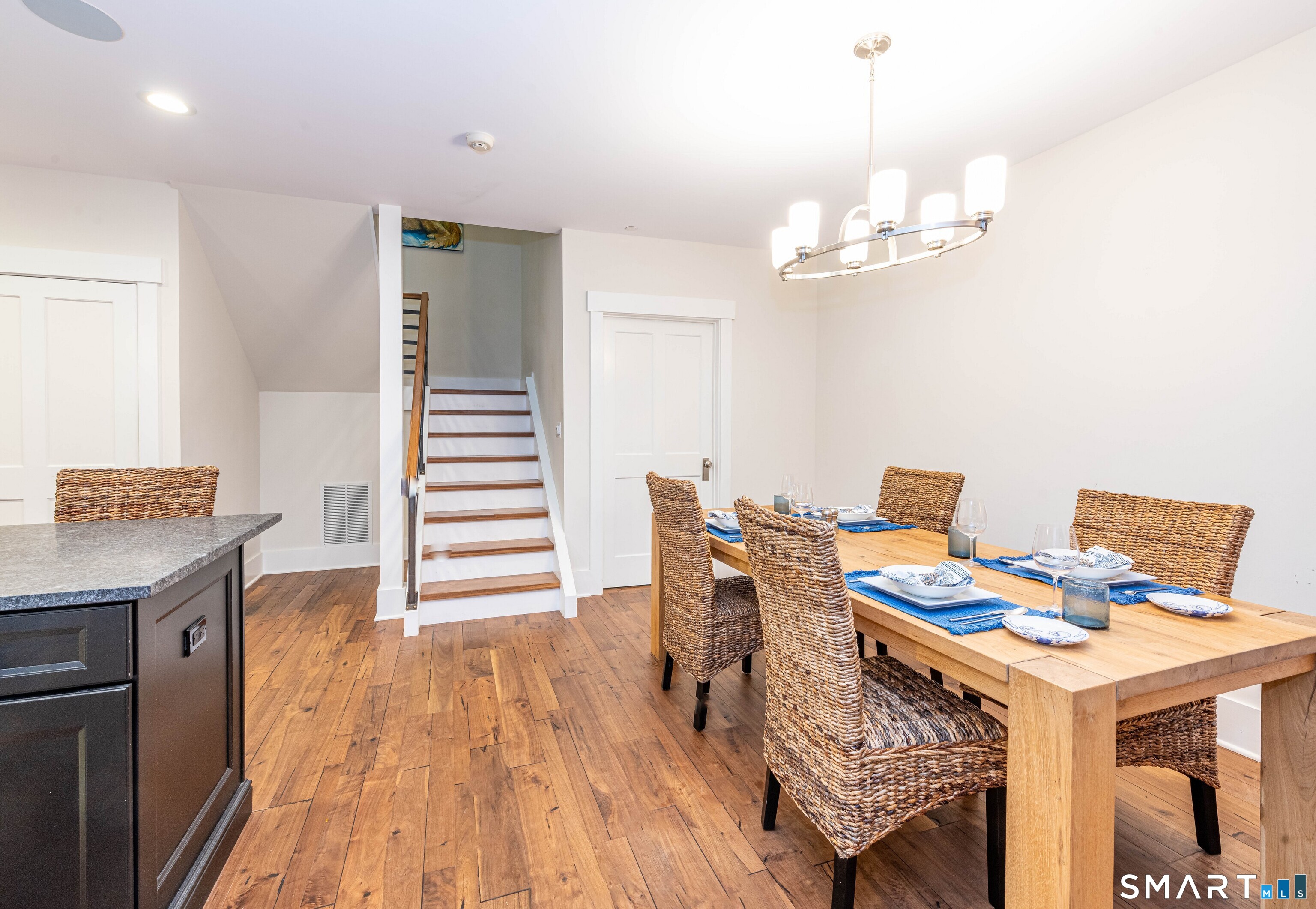66 High Street Guilford CT 06437