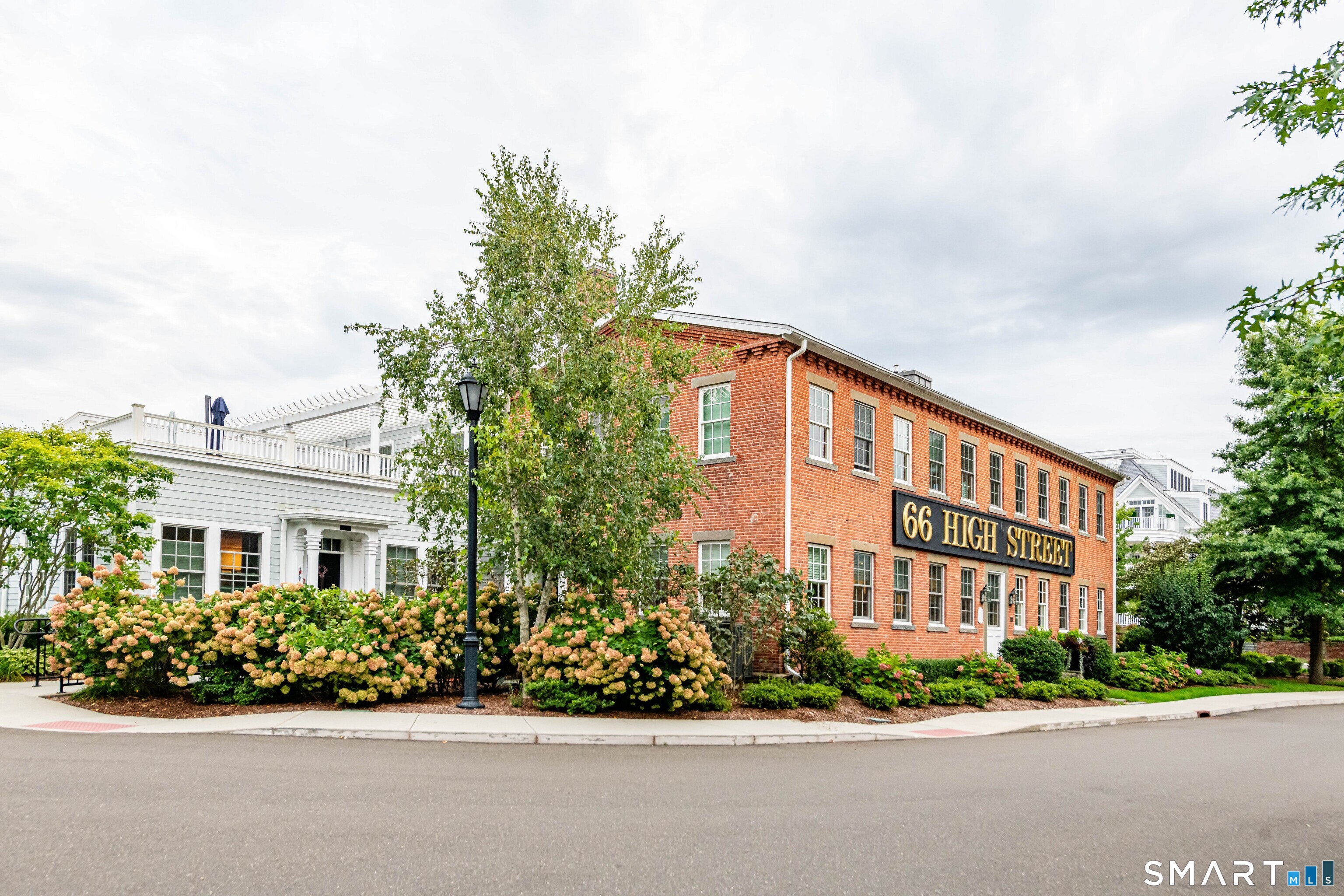 66 High Street Guilford CT 06437