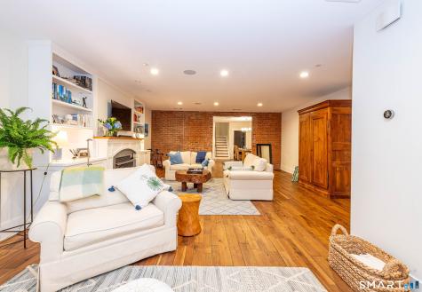 66 High Street Guilford CT 06437