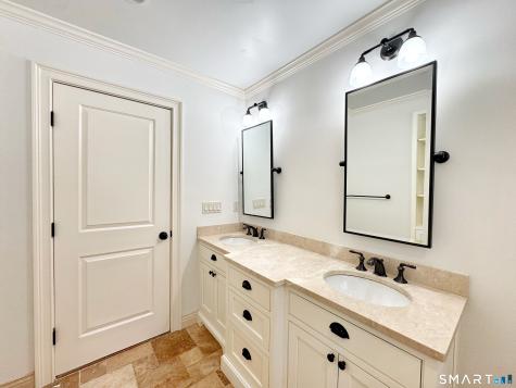 10 Harvann Road Norwalk CT 06850