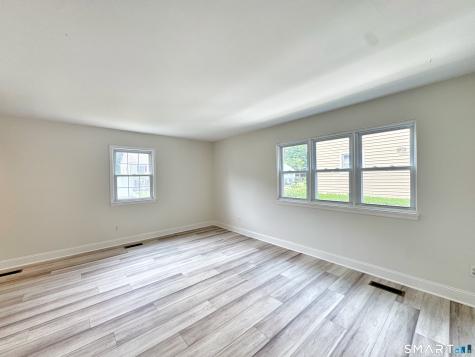 10 Harvann Road Norwalk CT 06850