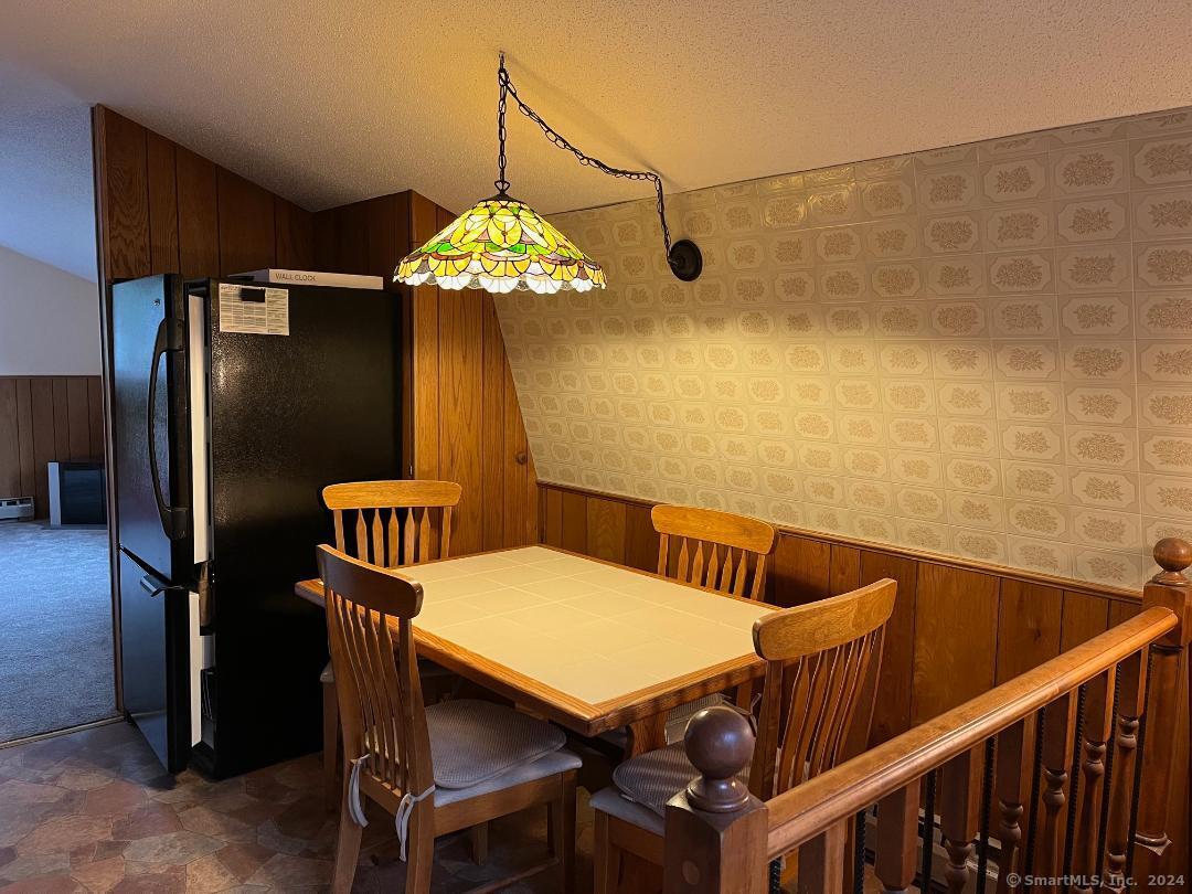 106 West Shore Road Ellington CT 06029