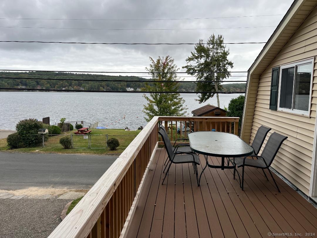 106 West Shore Road Ellington CT 06029