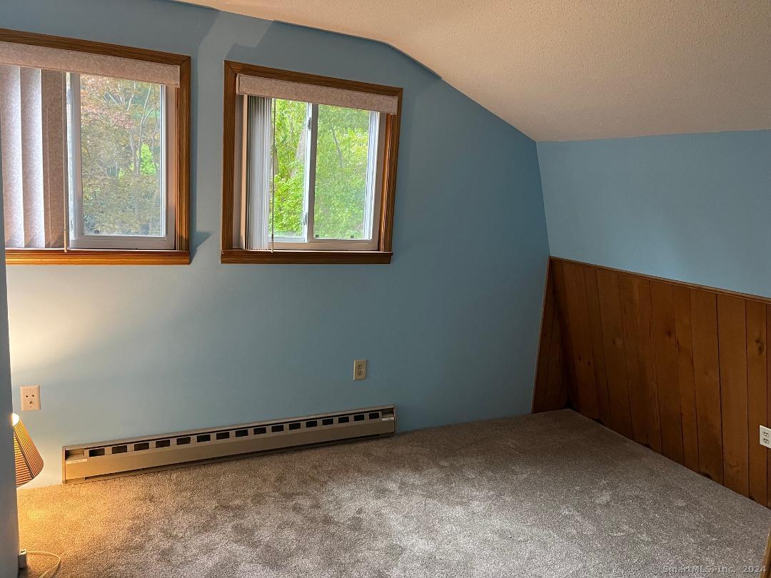 106 West Shore Road Ellington CT 06029