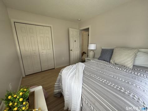 10 Park Meadow New Hartford CT 06057