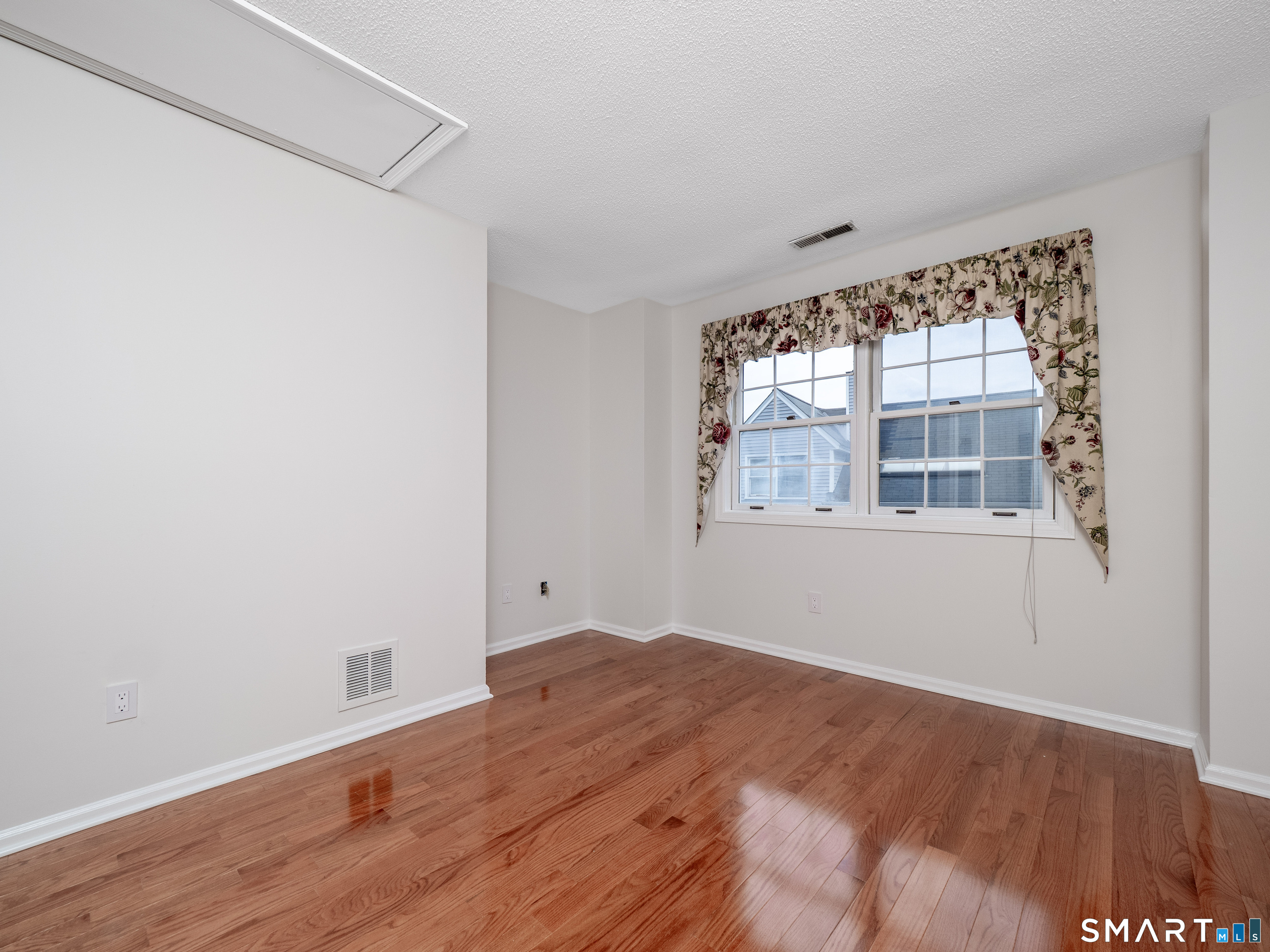 37 Wilton Crest Wilton CT 06897
