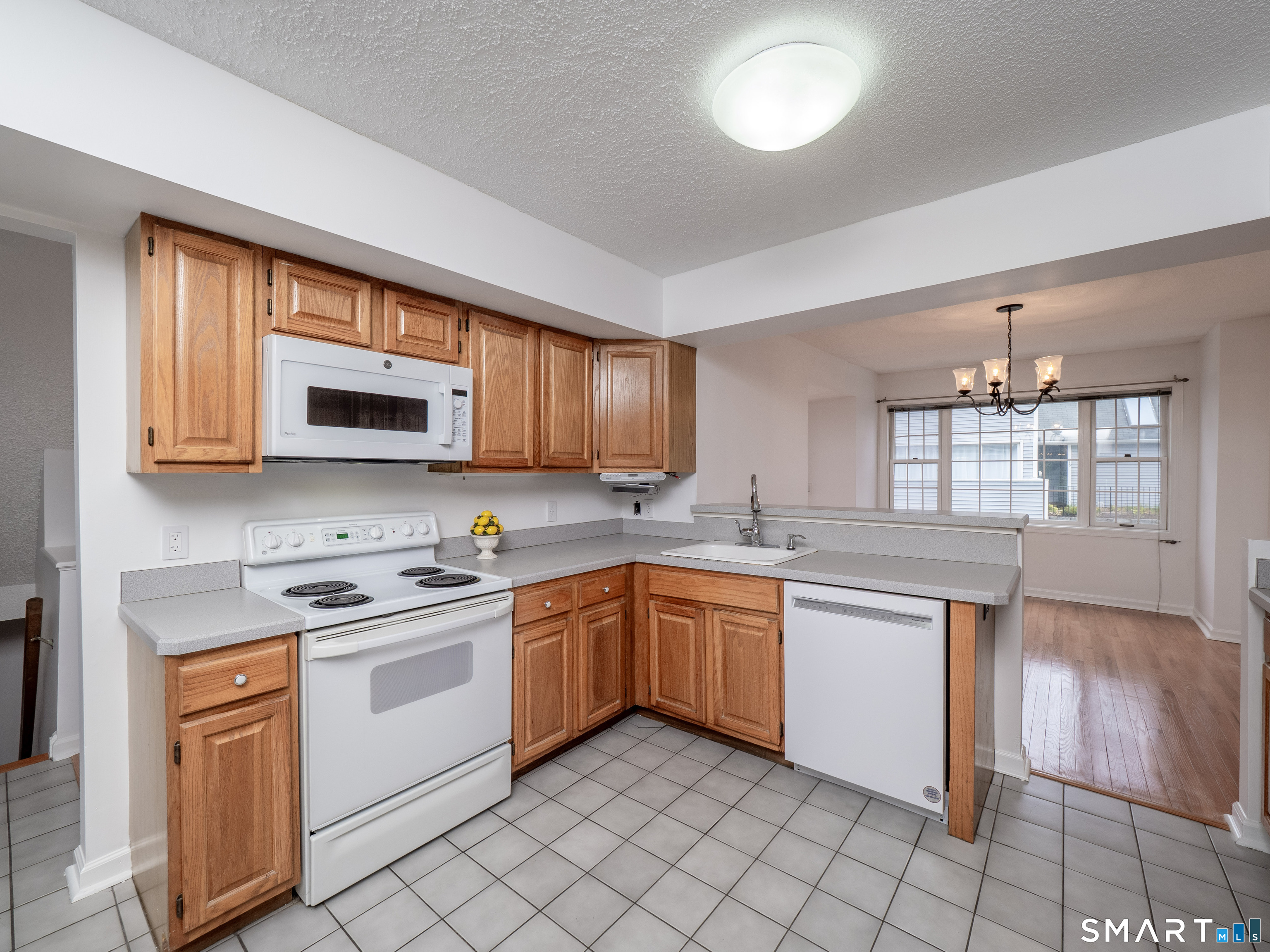37 Wilton Crest Wilton CT 06897