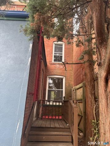 277 Portsea Street New Haven CT 06519