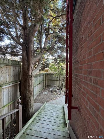277 Portsea Street New Haven CT 06519