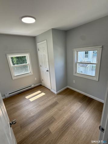 205 Shaw Street New London CT 06320