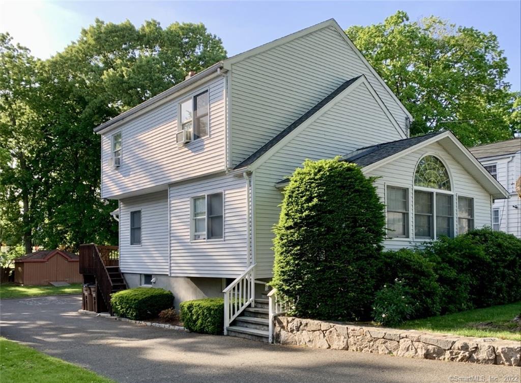 31 Oenoke Place Stamford CT 06907
