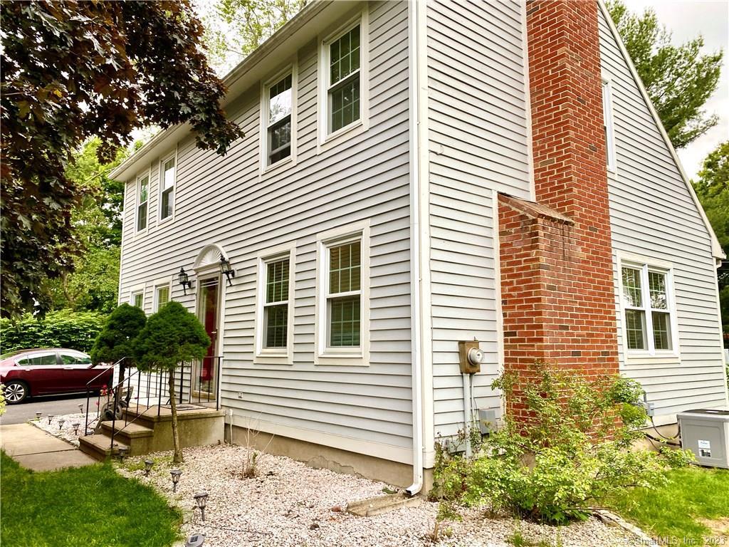 1 Lakewood Drive South Windsor CT 06074