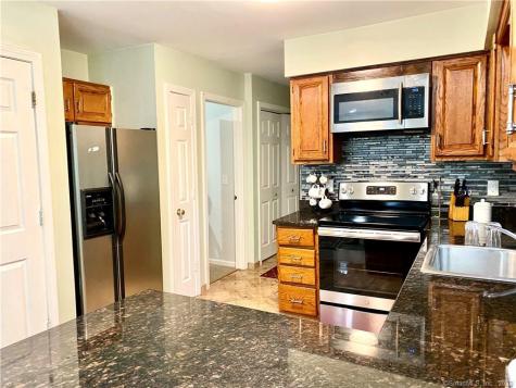 1 Lakewood Drive South Windsor CT 06074