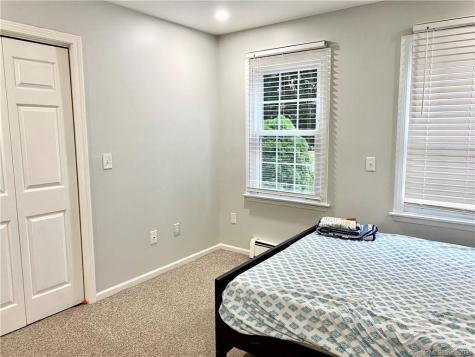 1 Lakewood Drive South Windsor CT 06074
