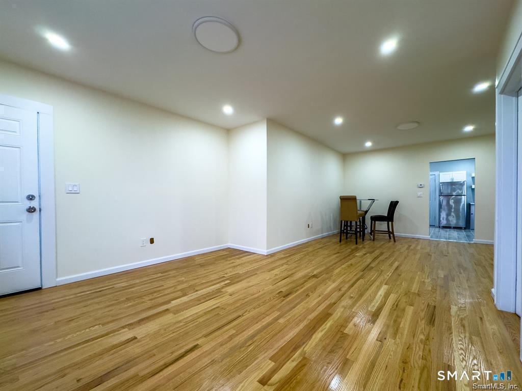 23 Lake Street Waterbury CT 06708