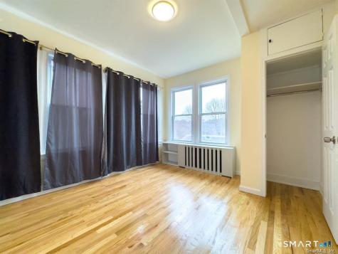 23 Lake Street Waterbury CT 06708