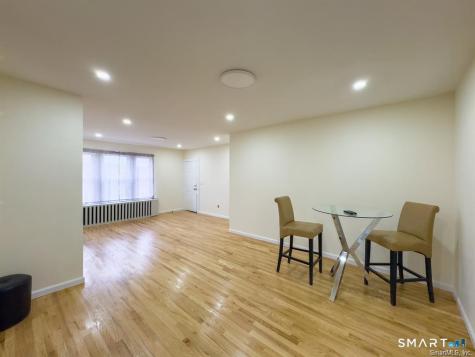 23 Lake Street Waterbury CT 06708