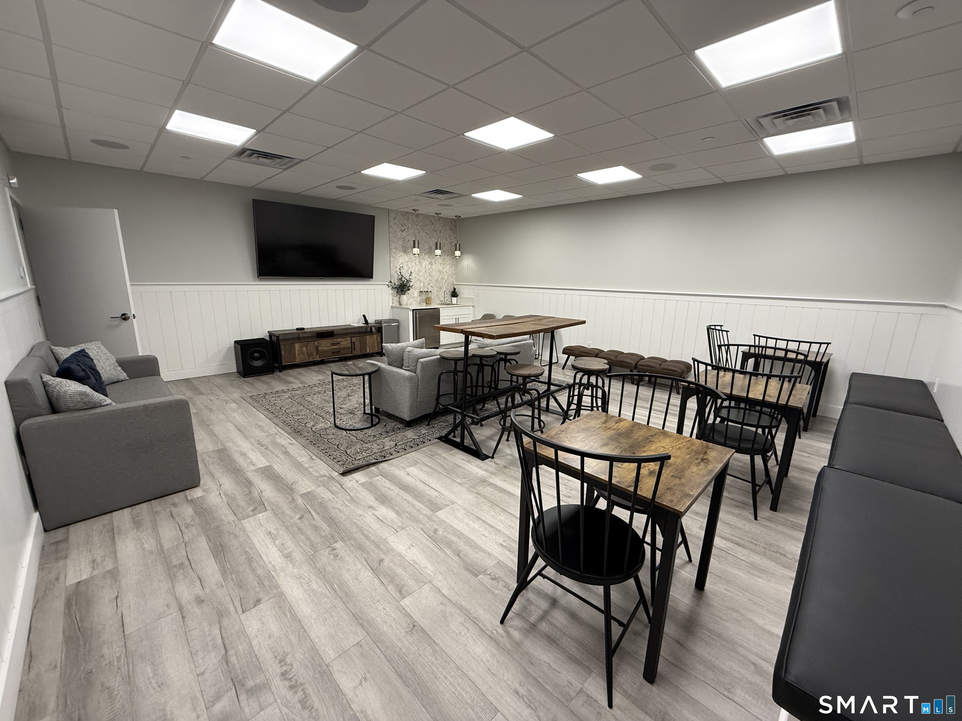 502 Howe Avenue Shelton CT 06484