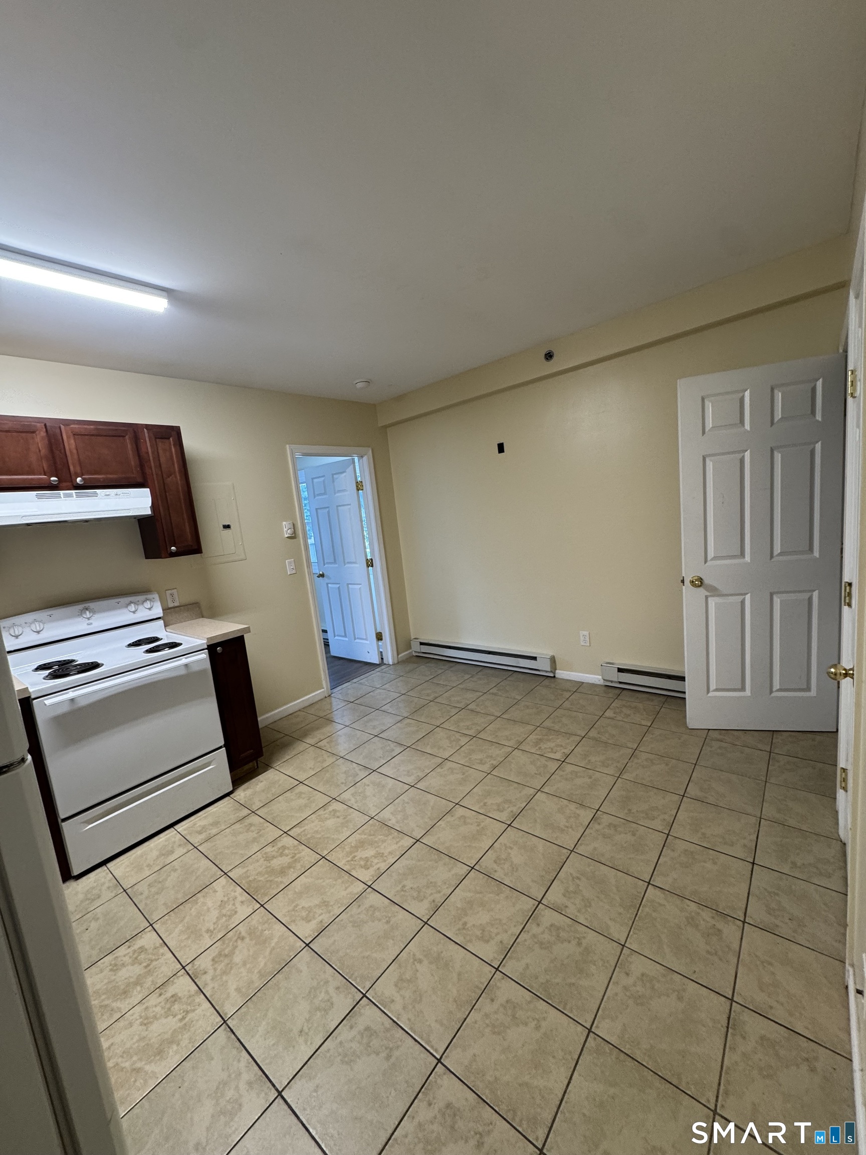 422 Main Street East Haven CT 06512