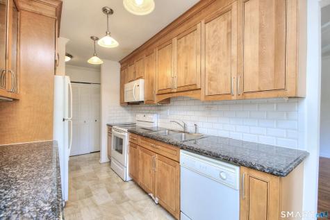 109 Southport Woods Drive Fairfield CT 06825