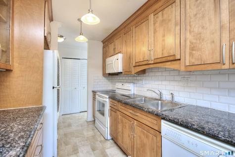 109 Southport Woods Drive Fairfield CT 06825