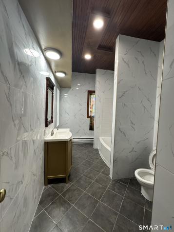 48 Hunters Avenue Norwich CT 06380