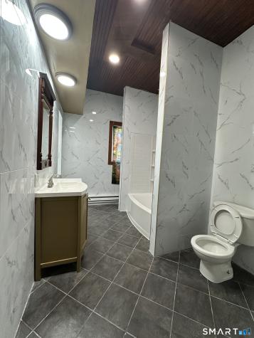 48 Hunters Avenue Norwich CT 06380