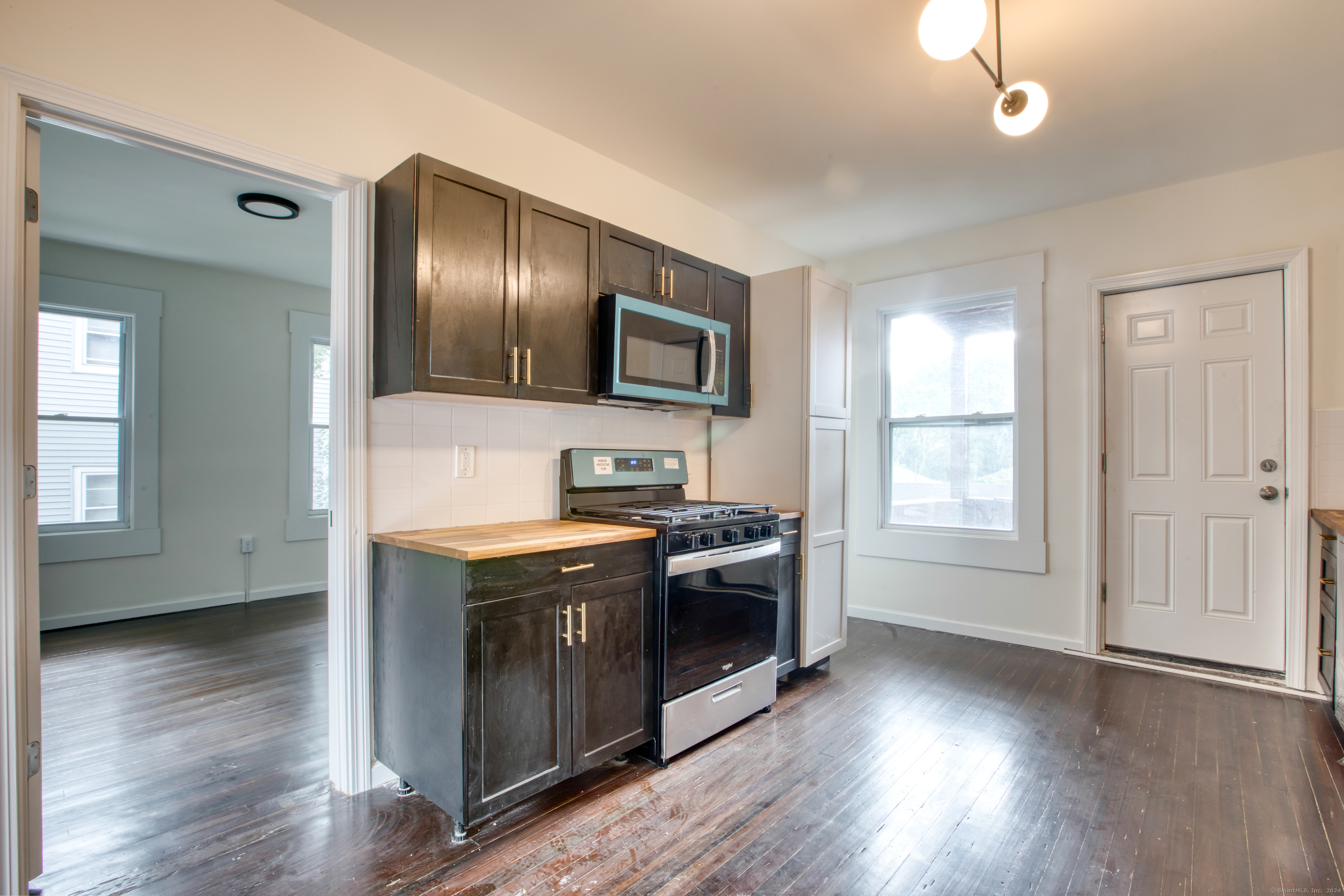49-51 Kibbe Street Hartford CT 06106