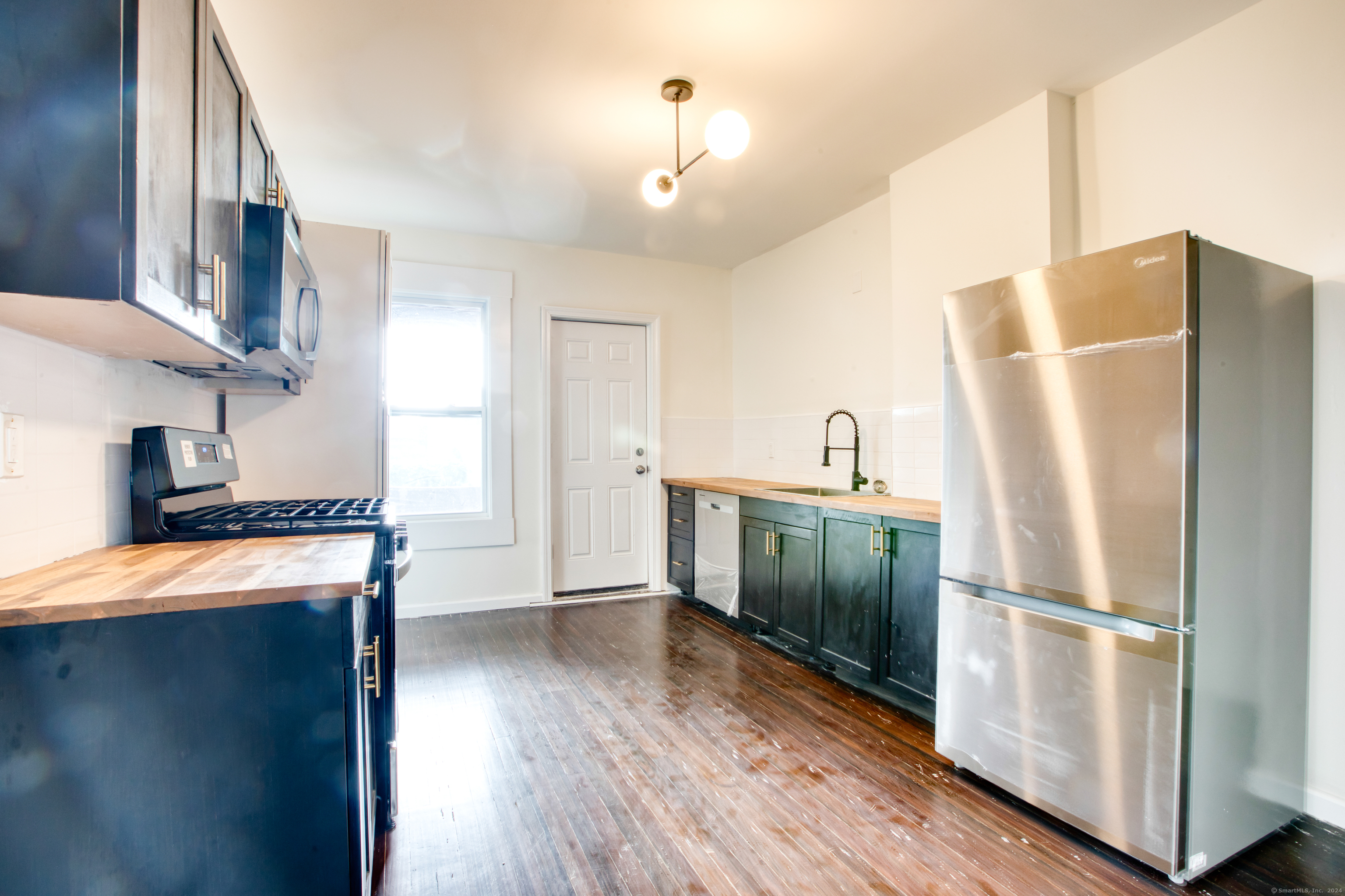 49-51 Kibbe Street Hartford CT 06106