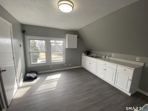 358 Blohm Street West Haven CT 06516