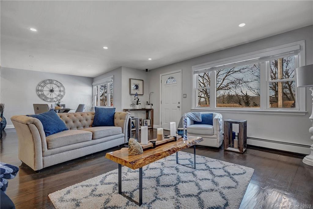 141 Highland Avenue East Haven CT 06513