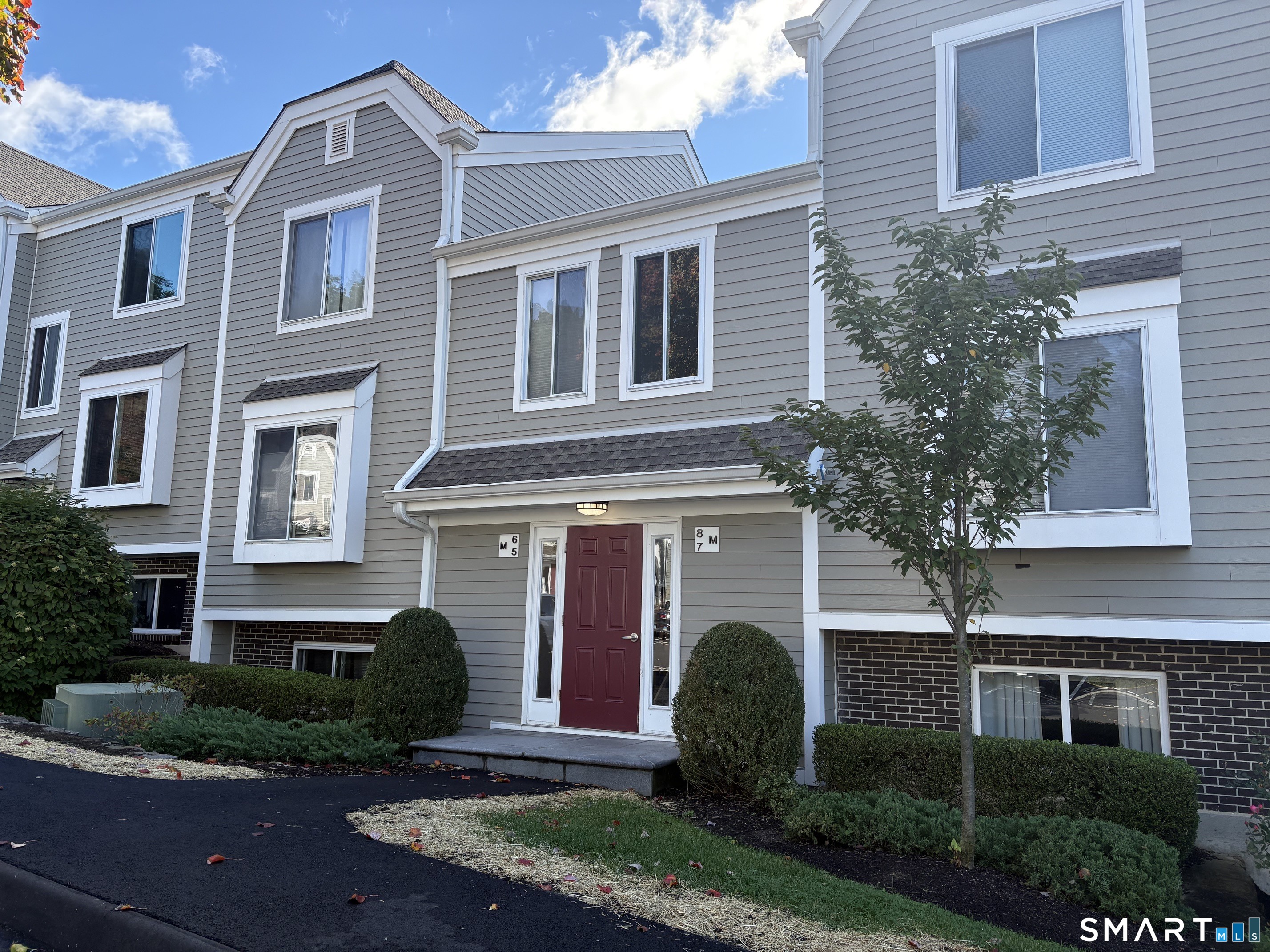 71 Aiken Street Norwalk CT 06851