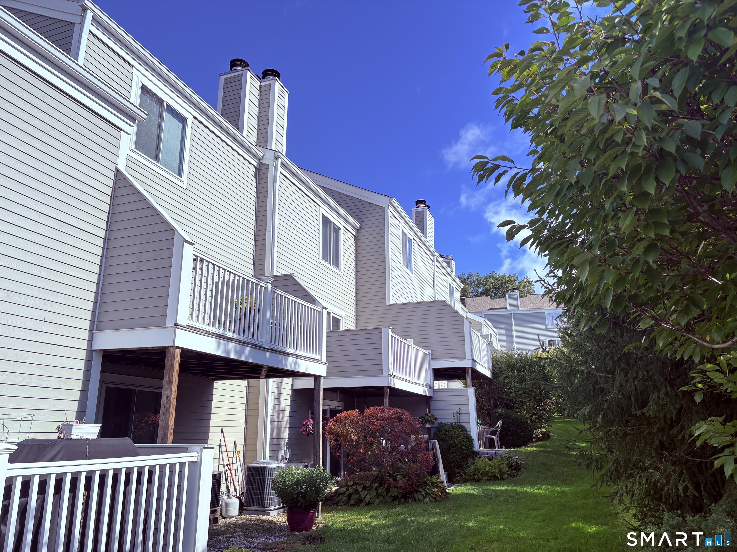 71 Aiken Street Norwalk CT 06851