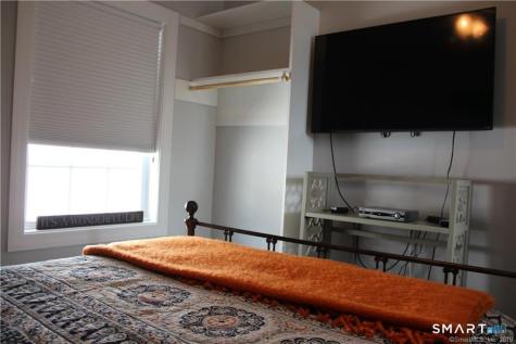 20 Shoreline Drive Stratford CT 06615
