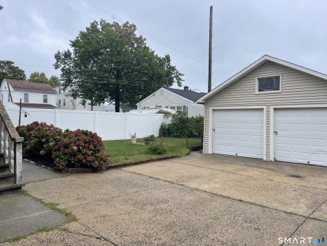 73 Anderson Avenue West Haven CT 06516
